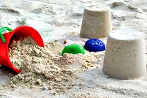 Развивающие игры с песком и водой для детей в возрасте от 1 года до 3 лет